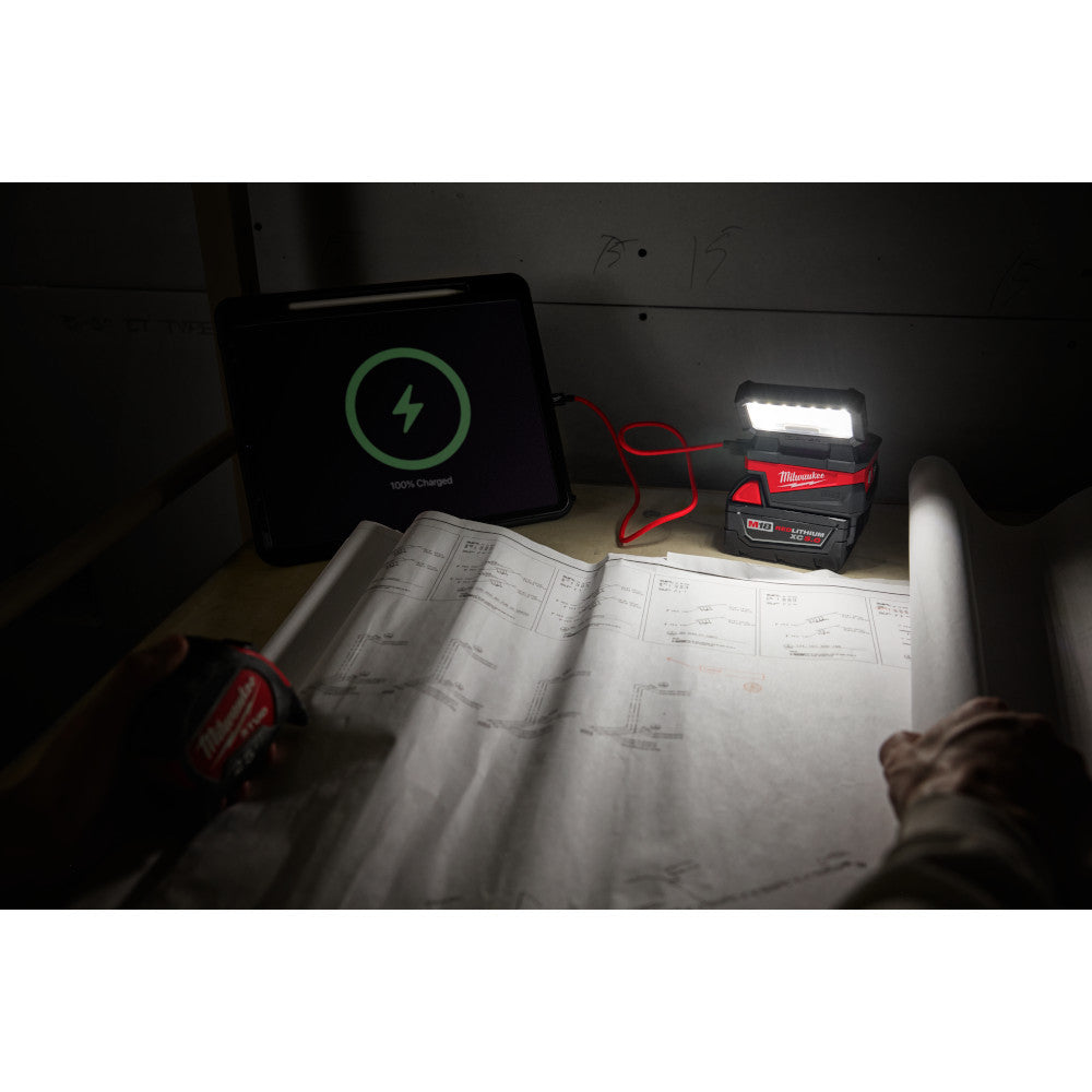 Milwaukee 2359-20 M18 ROVER LED Compact Folding Flood Light with USB Charging (Tool Only)