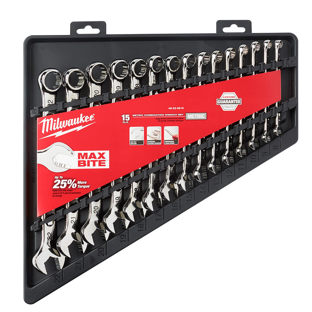 Milwaukee 48-22-9515 15pc Metric Combination Wrench Set showing wrenches in packaging