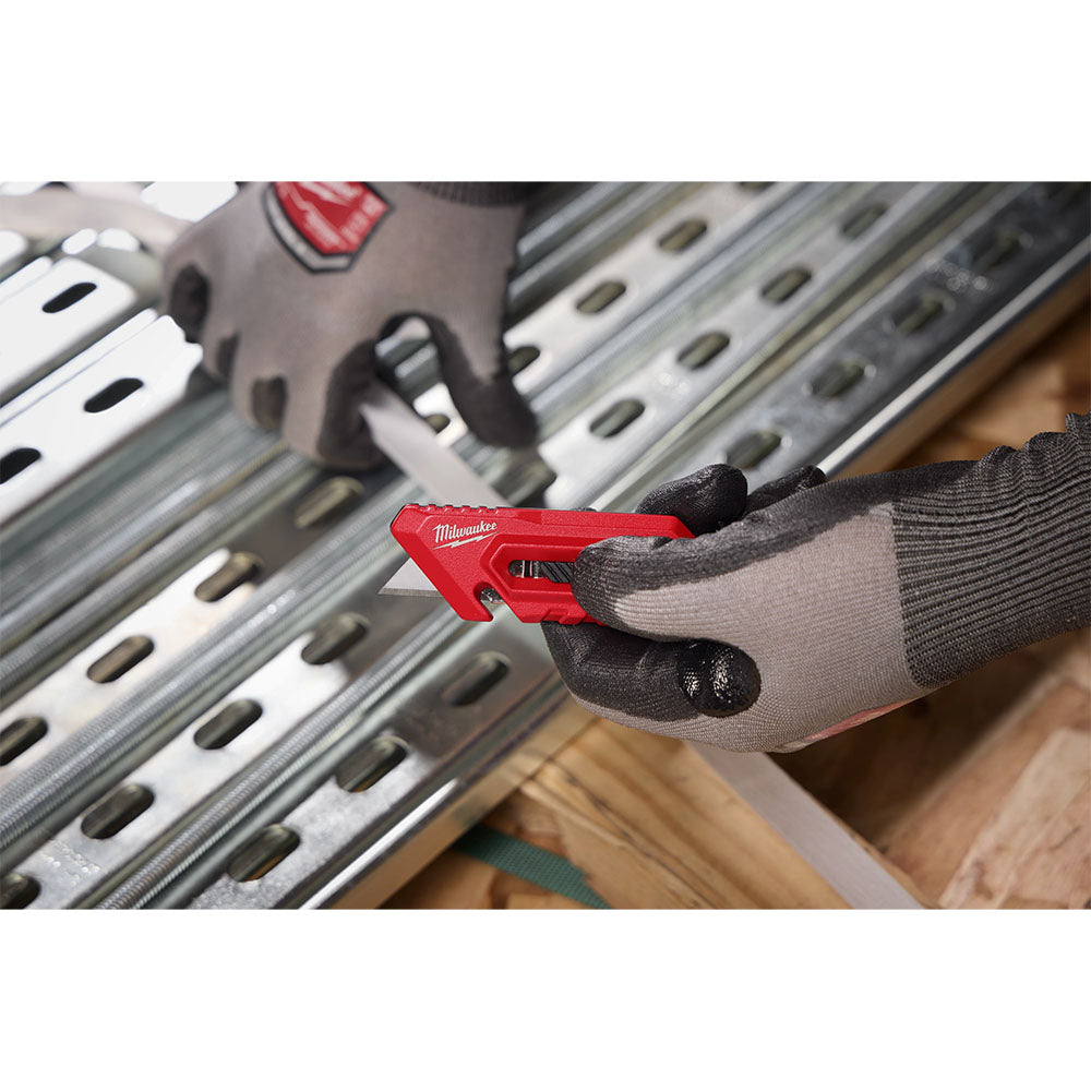 Milwaukee Multi-Function Compact Utility Knife