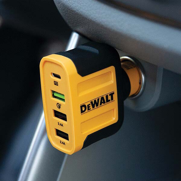 DeWalt 4-Port Mobile USB PD Car Charger