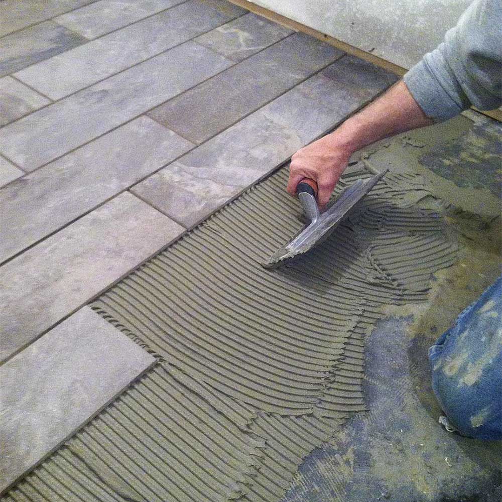 Marshalltown 1/4in x 1/4in x 1/4in Tri Square Standard Notched Trowel with DuraSoft handle