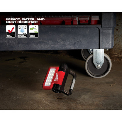 Milwaukee 2114-21 USB ROVER Rechargeable Pivoting 550 Lumen Flood Light