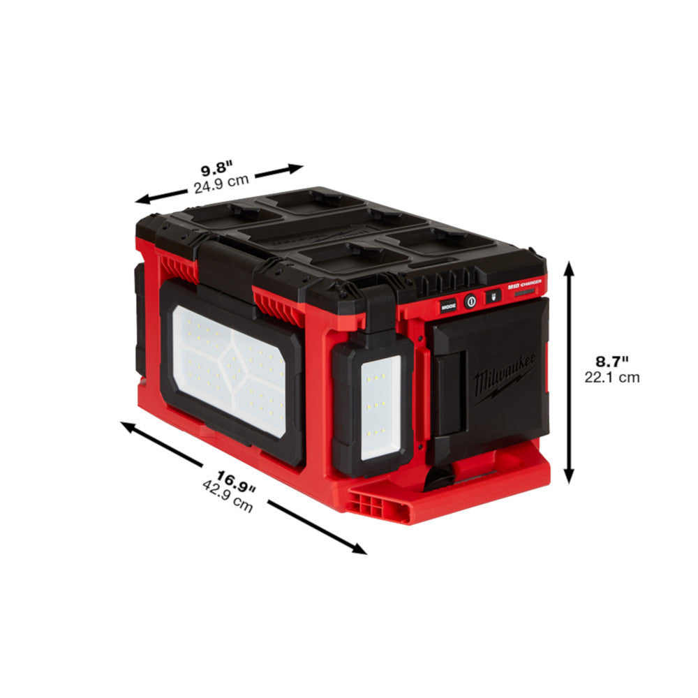 Milwaukee 2357-20 M18 PACKOUT Light/Charger (Tool Only)