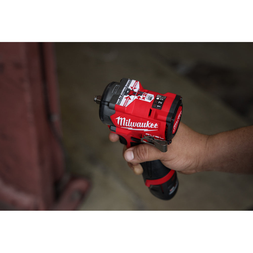Milwaukee 2562-21 M12 FUEL Cordless Brushless 3/8 Inch Stubby Impact Wrench Kit