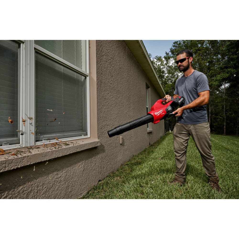 Milwaukee 2824-20 M18 FUEL Cordless Brushless Dual Battery Blower clearing leaves (Tool Only)