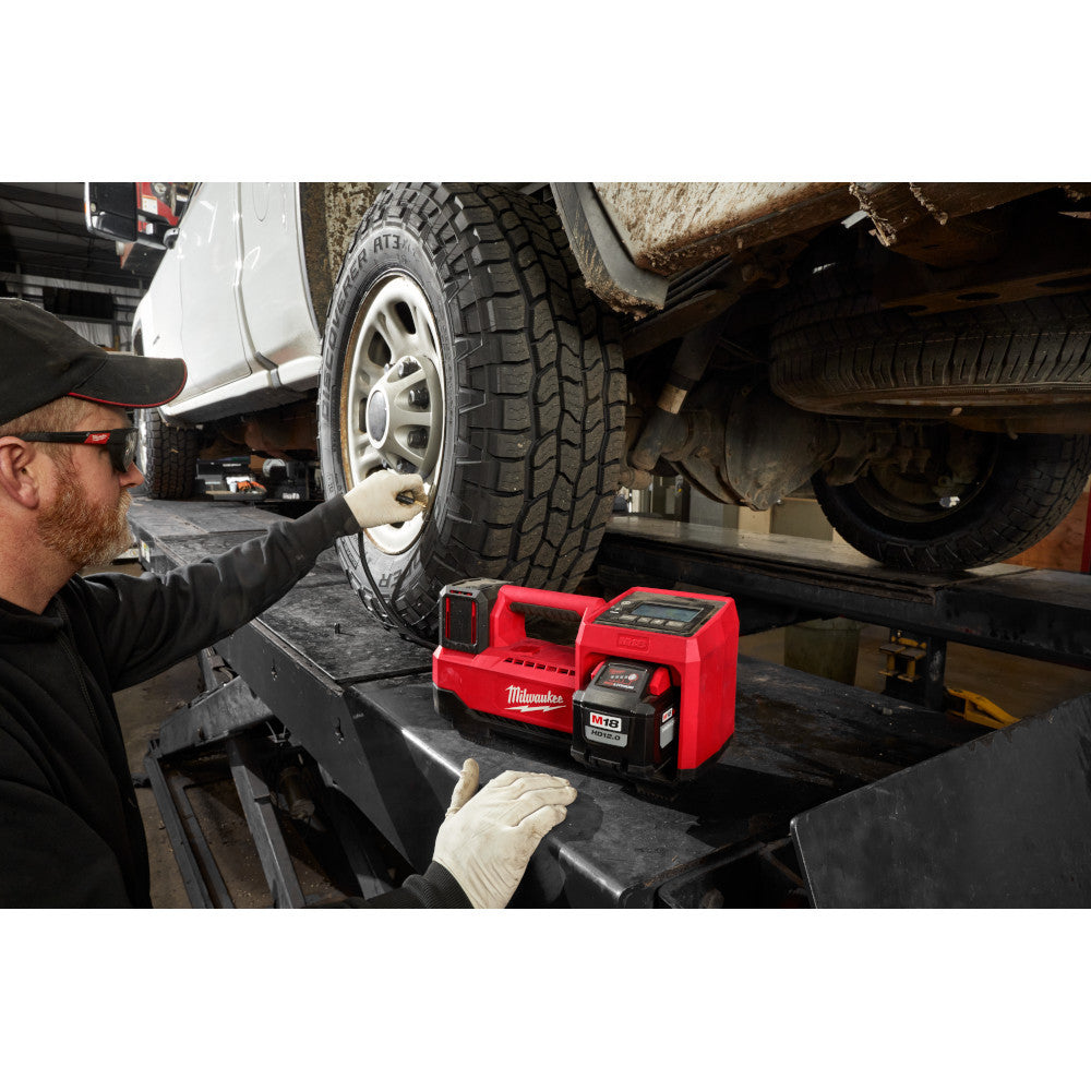 Milwaukee 2848-20 M18 Cordless Inflator (Tool Only)