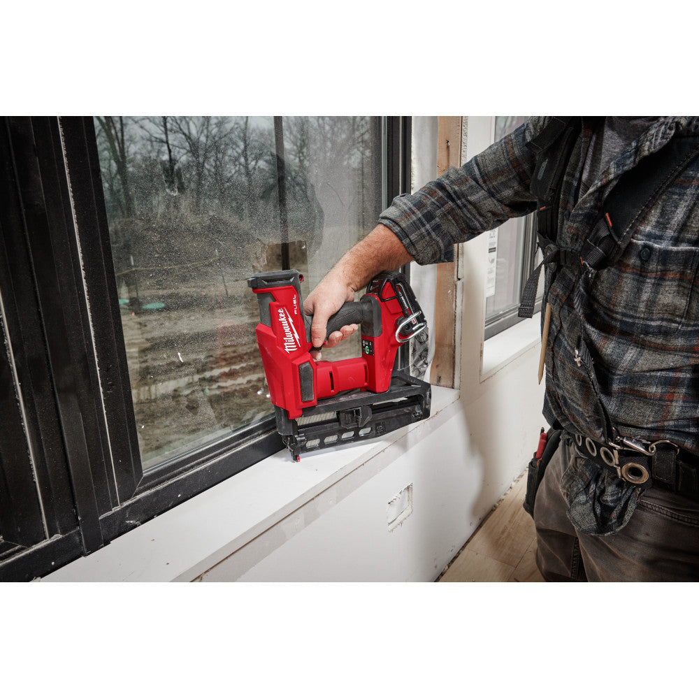 Milwaukee 3020-20 M18 FUEL Cordless Brushless 16 Gauge Straight Finish Nailer (Tool Only)