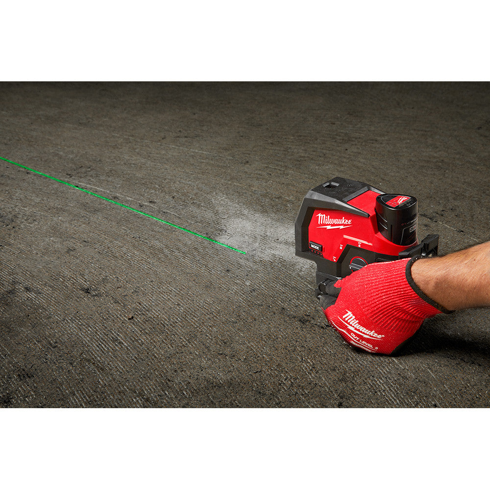 Milwaukee 3622-21 M12 Green Cross-Line and Plumb Points Laser Level leveling worksite