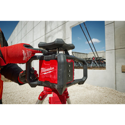 Milwaukee 3701-21T M18 Cordless 2000 foot Red Exterior Rotary Laser Level Kit with Receiver, Tripod, & Grade Rod
