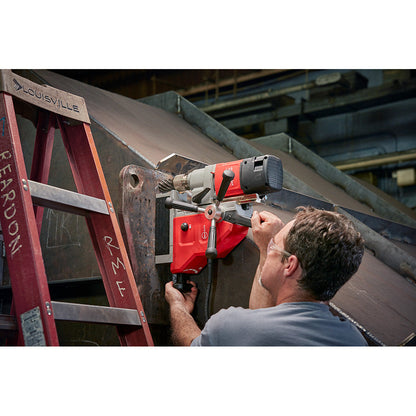Milwaukee 4272-21 13 Amp 1-5/8 Inch Electromagnetic Drill Kit