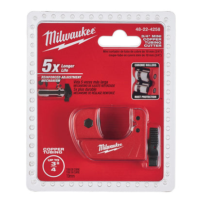 Milwaukee 48-22-4258 3/4 inch Mini Copper Tubing Cutter showing pipe cutter in packaging