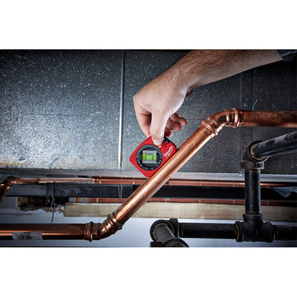 Milwaukee 48-22-5102 4 inch 360 degree Pocket Level showing level in use for accurate levelling and slope of copper pipe
