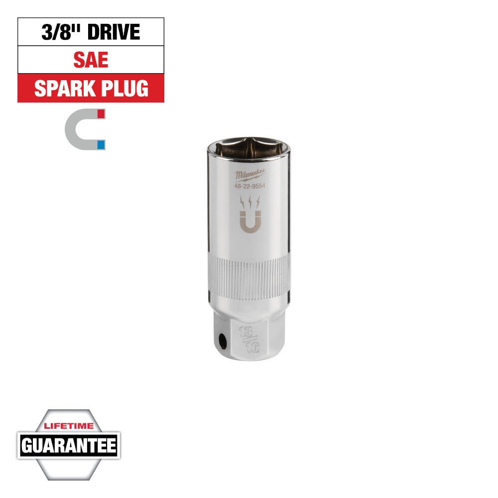 Milwaukee 13/16in 6-Point Magnetic Spark Plug Socket with 3/8in Drive