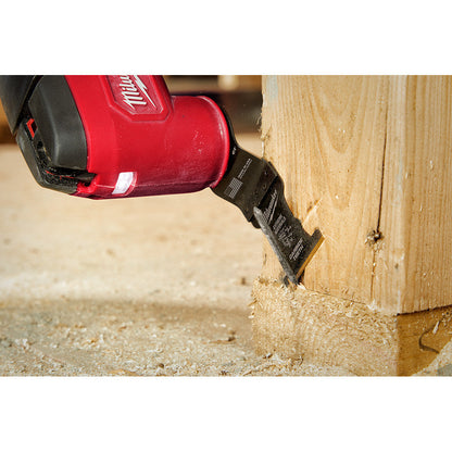 Milwaukee 49-25-1523 OPEN-LOK 1-3/8-inch Universal Fit Titanium Enhanced Carbide Teeth Multi-Material Cutting Multi-Tool Oscillating Blades - 3pk showing in use cutting nail sticking out of a  2 inchX4 inch wood stud