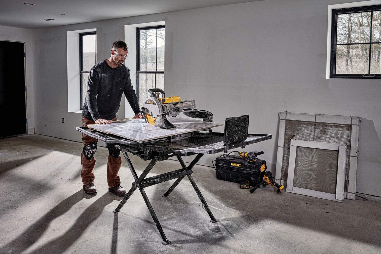 DeWalt D36000S 10 Inch High-Capacity Wet Tile Saw with Stand