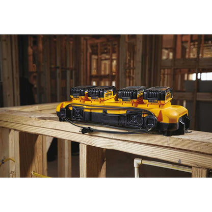 DeWalt DCB104 Multiport Simultaneous Fast Charger