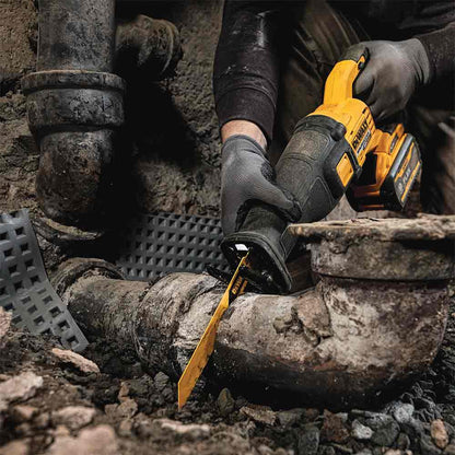 DeWalt DCS389X1 FLEXVOLT 60V MAX Brushless Cordless Reciprocating Saw Kit