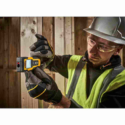 Dewalt DWHT77100-CN 100' Laser Distance Measurer making a horizontal measurement