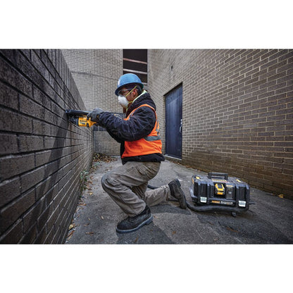 DeWalt DCG418X1 FLEXVOLT 60V MAX Brushless 4-1/2 inch - 6 inch Cordless Grinder Kit with Kickback Brake
