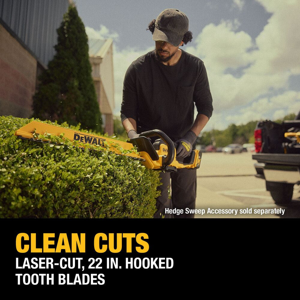 DeWalt DCHT821P1 20V MAX Cordless 22 Inch Hedge Trimmer Kit
