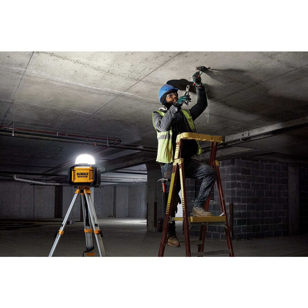 DeWalt DCL074 20V MAX All-Purpose Cordless Work Light (Tool Only)