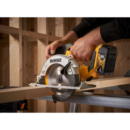 DeWalt DCS565B 20V MAX 6-1/2 Inch Brushless Circular Saw (Tool Only)