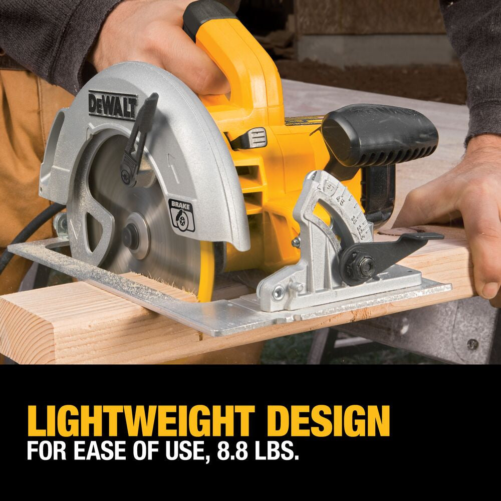 DeWalt DWE575 7 1/4 Inch Lightweight Circular Saw