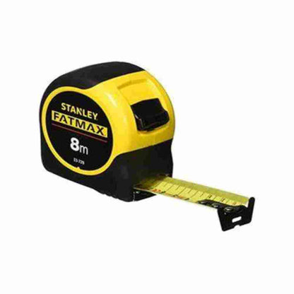 Stanley FMHT33380S 1-1/4 inch x 8 meter FATMAX Classic Tape Measure showing with first few inches pulled out showing the tape measure blade