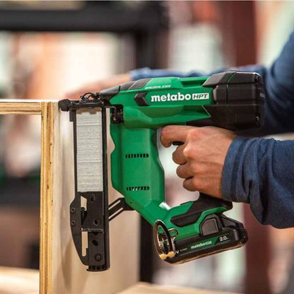 Metabo HPT N1804DA 18V MultiVolt 1/4 inch 18-Gauge Narrow Crown Cordless Brushless Stapler Kit