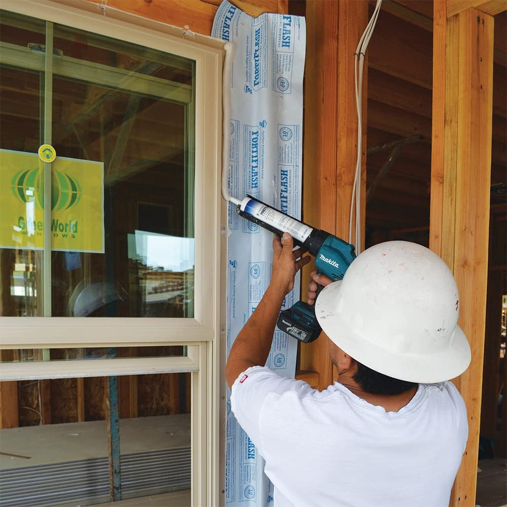 Makita DCG180Z 18V Cordless 300ml Caulking Gun (Tool Only)