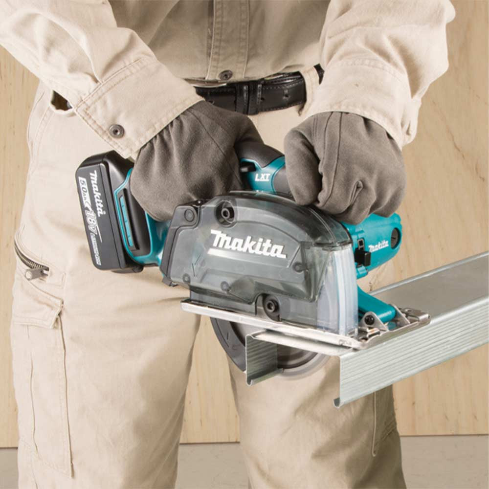 Makita DCS552Z 18V LXT Cordless 5-3/8 inch Metal Cutting Saw with Dust Box (Tool Only)
