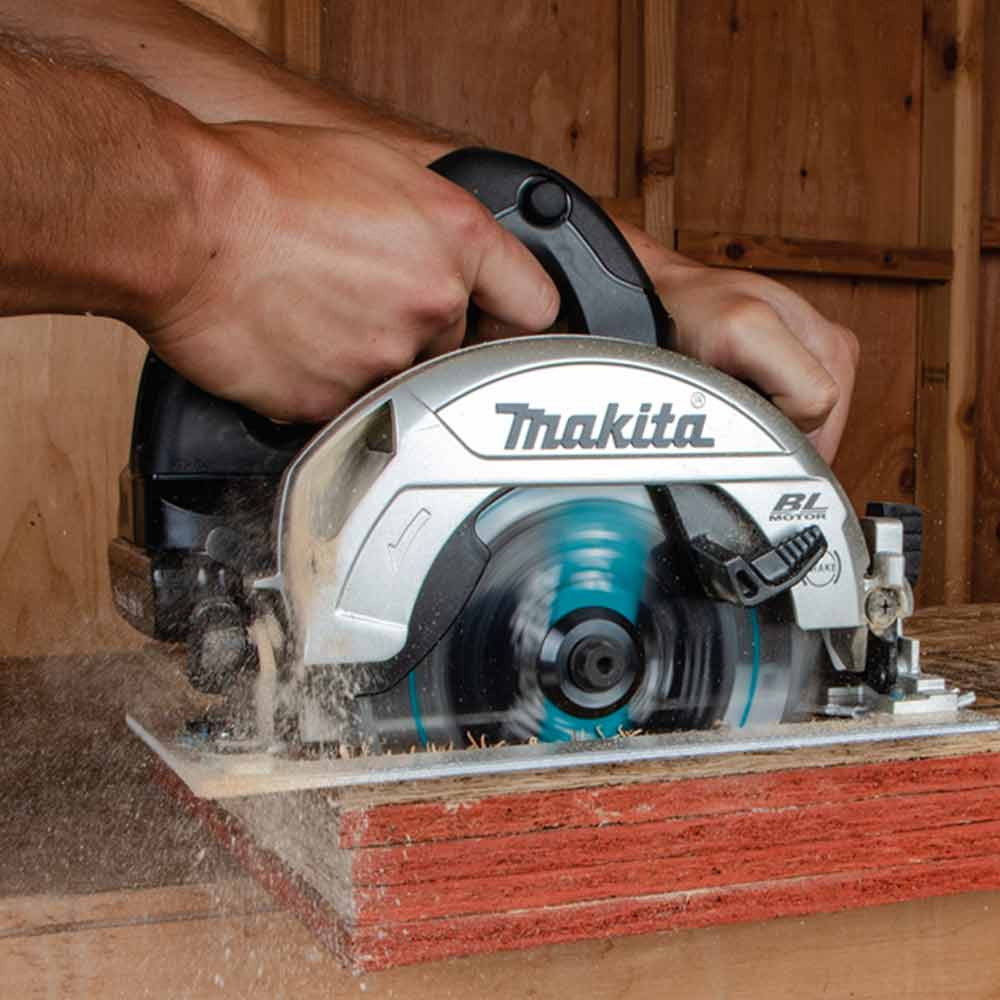 Makita DHS660ZB 18V LXT 6-1/2 inch Sub-Compact Cordless Circular Saw with Brushless Motor (Tool Only)