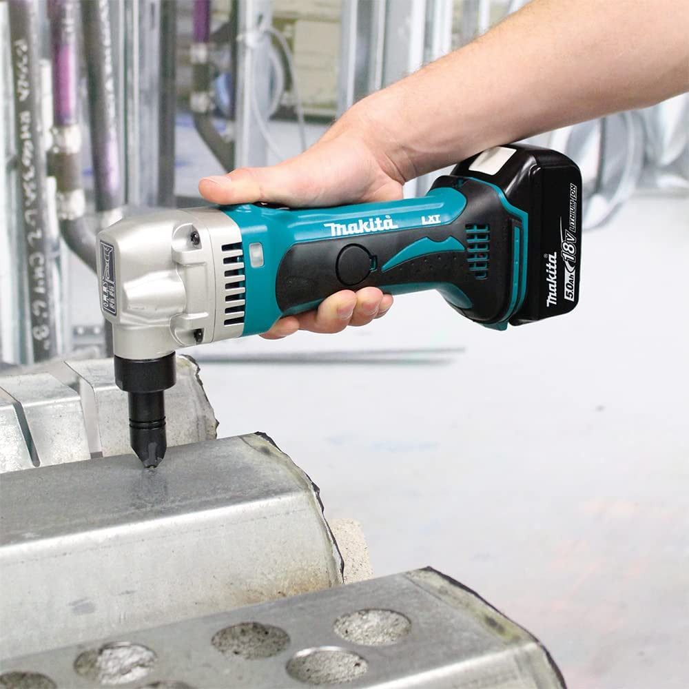 Makita DJN161Z 18V LXT Cordless Nibbler (Tool Only)