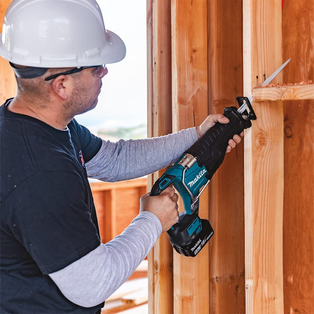 Makita DJR187Z 18V LXT Cordless Reciprocating Saw with Brushless Motor (Tool Only)