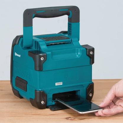 Makita DMR200C 12V MAX/18V LXT Cordless/Corded Jobsite Speaker with Bluetooth (Tool Only)