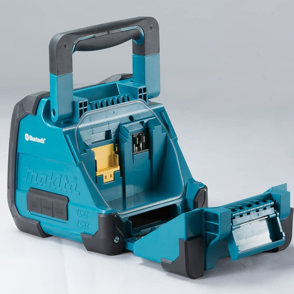 Makita DMR200C 12V MAX/18V LXT Cordless/Corded Jobsite Speaker with Bluetooth (Tool Only)