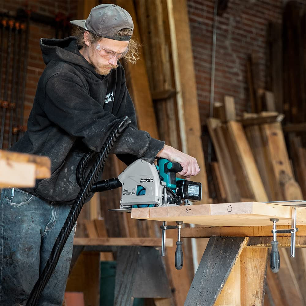 Makita DSP600ZJ 36V (18Vx2) LXT Cordless 6-1/2 inch Plunge Cut Circular Saw with Brushless Motor (Tool Only)