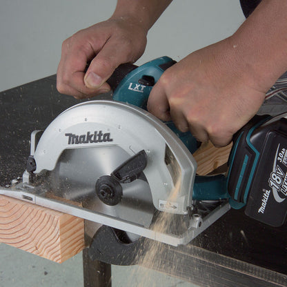 Makita DSS611Z 18V Cordless 6-1/2 Inch Circular Saw (Tool Only)