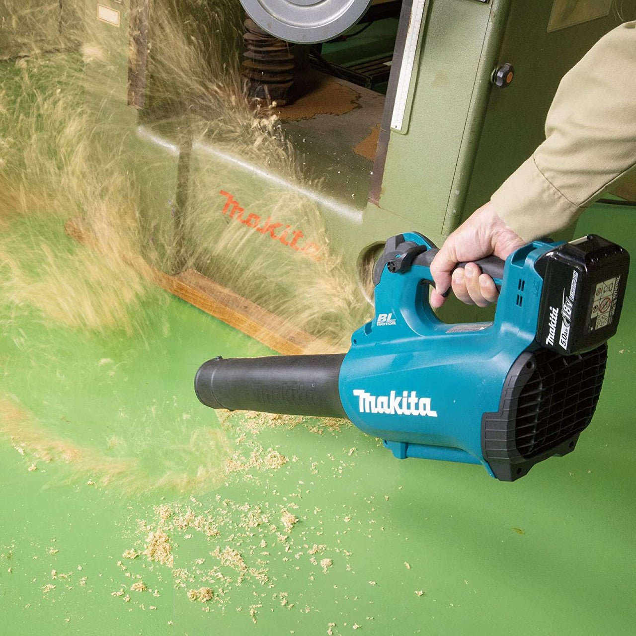 Makita DUB184Z 18V LXT Cordless Turbo Blower with Brushless Motor (Tool Only)
