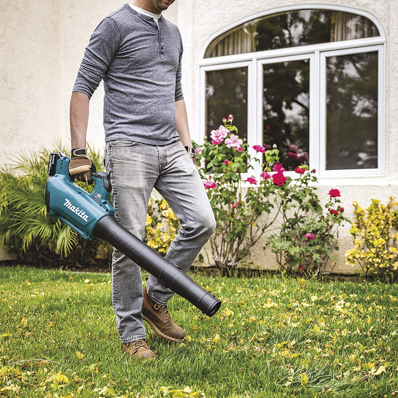 Makita DUB184Z 18V LXT Cordless Turbo Blower with Brushless Motor (Tool Only)