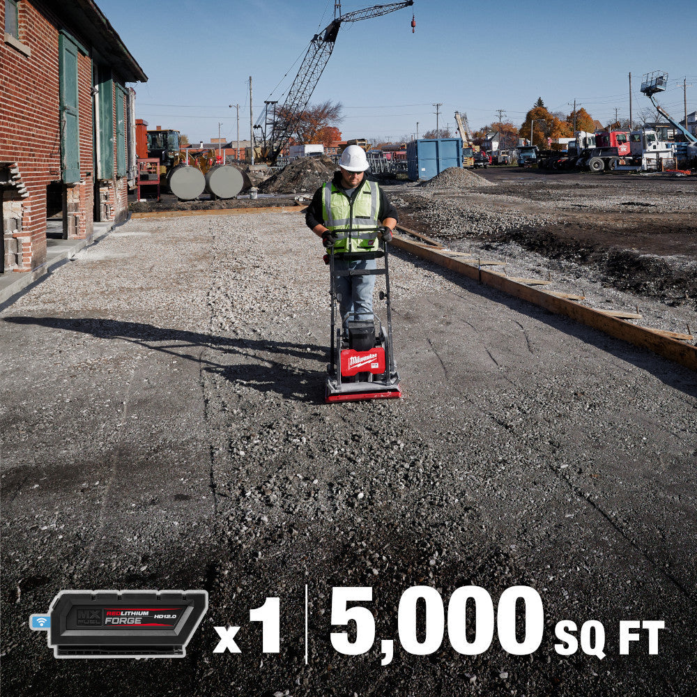 Milwaukee MXF220-2HD MX FUEL Cordless Brushless 20 Inch Plate Compactor Kit