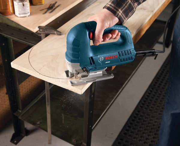 Bosch JS260 6.0 Amp Variable-Speed Top-Handle Jig Saw cutting