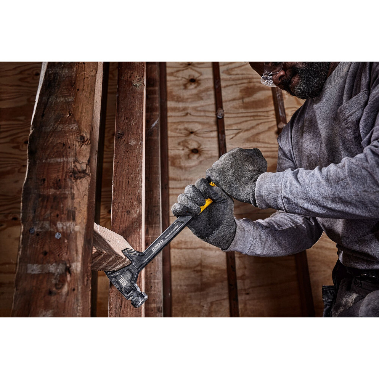 DeWalt DWHT51008 22oz TOUGHSERIES One-Piece Steel Demolition Hammer