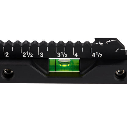 Stiletto STSQ7-L 7-Inch Carpenter Square with Level