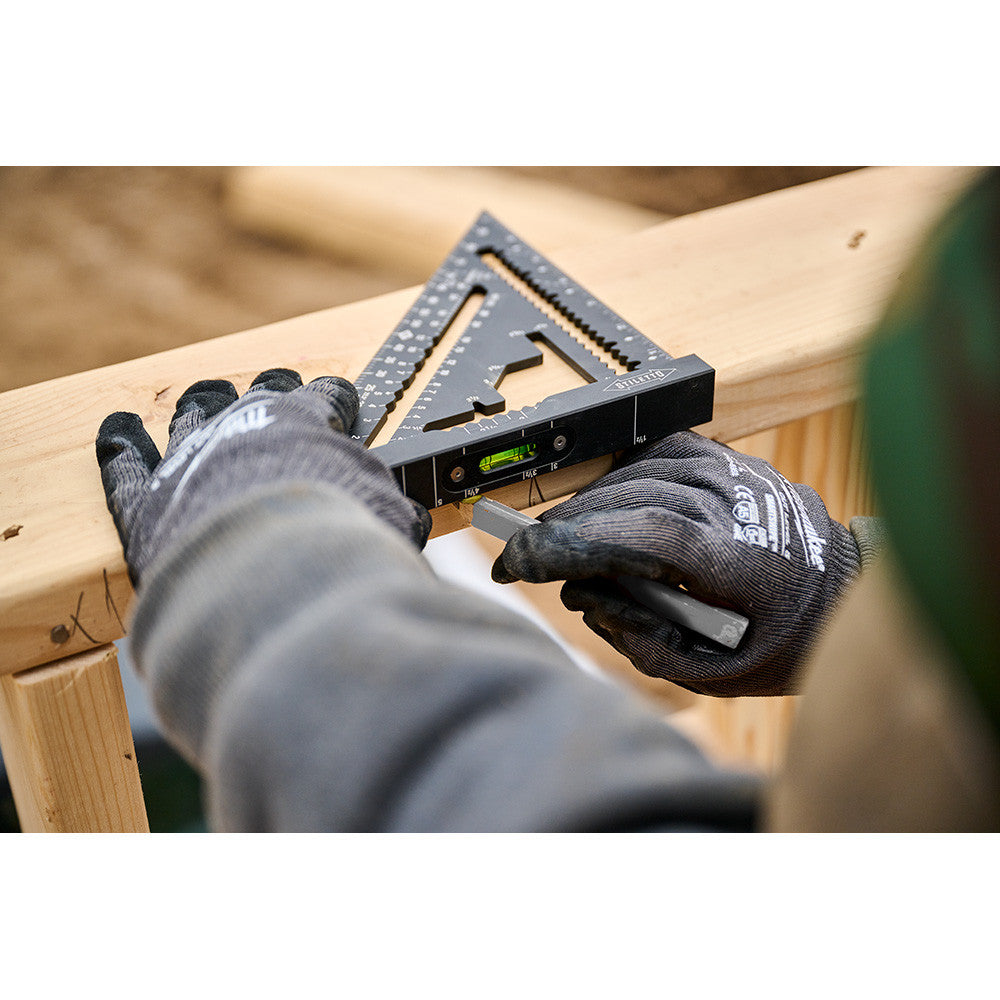 Stiletto STSQ7-L 7-Inch Carpenter Square with Level