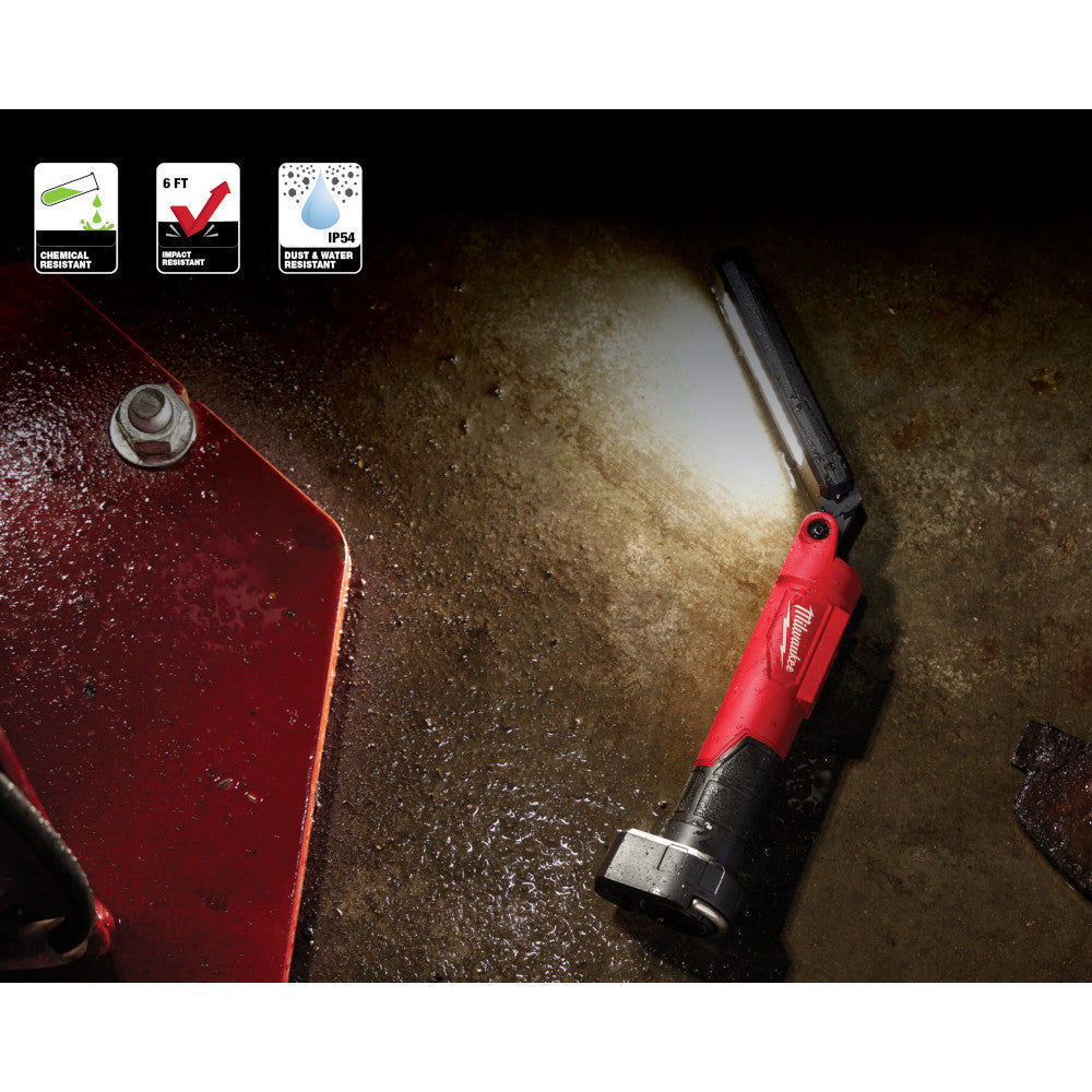 Milwaukee 2114-21 USB 550 Lumen Stick Light with Magnet