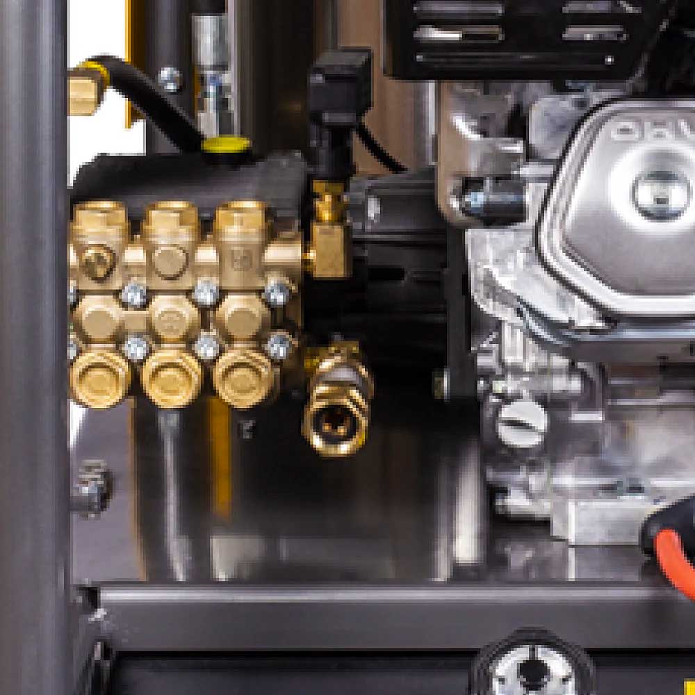 BE HW4013HG 4200 PSI 4.2 GPM Hot Water Gas Pressure Washer