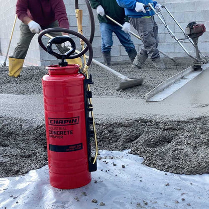 Chapin 3.5 Gallon Professional Industrial Concrete Pump Sprayer