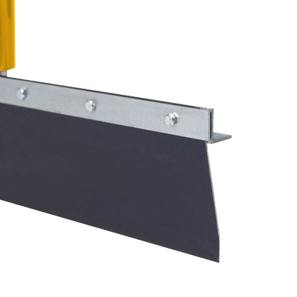 Garant Pro Series 18in Floor Scraper — blade close-up