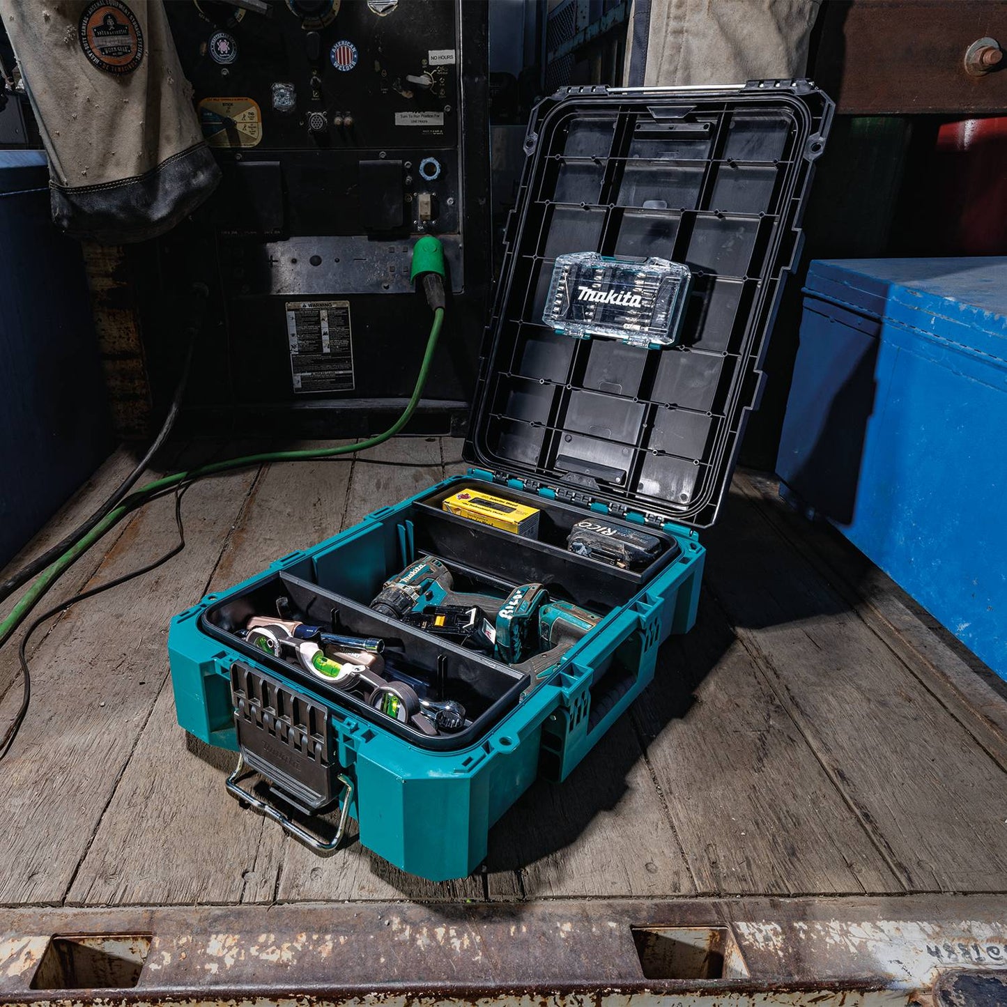 Makita MAKTRAK Medium Tool Box Storage Tray Set